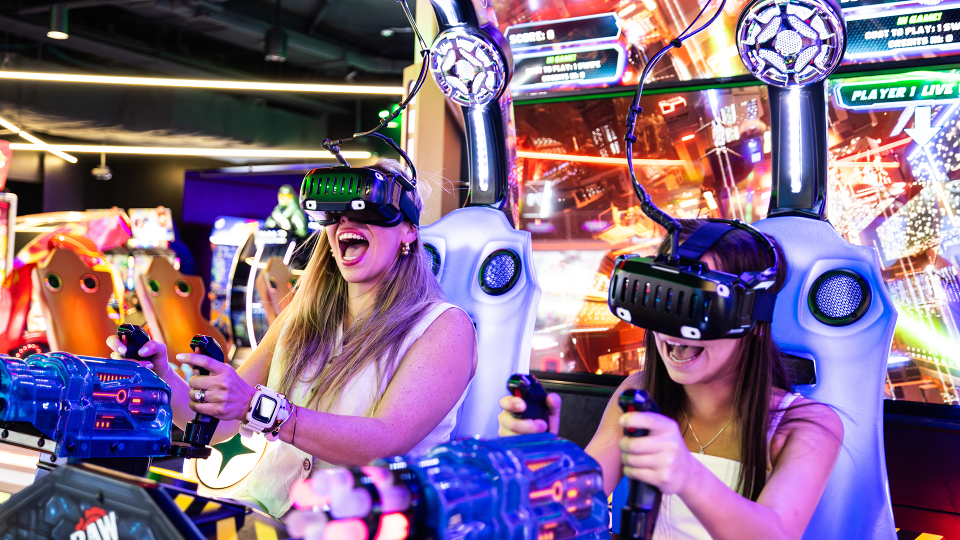 VR Arcade Game | Family at Orlando Arcade | Mystery Fun House Arcade Experience, powered by Chuck E. Cheese